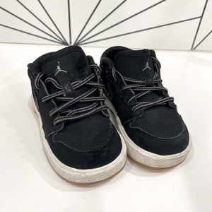 Toddler Nike Air Jordan’s size 6C